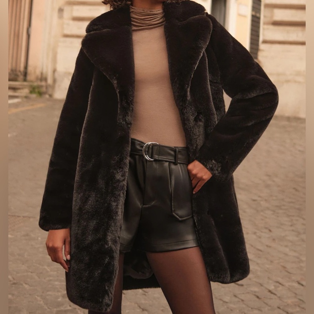 Calvin Klein Black Soft Faux Fur Teddy Coat with Vintage Closure Clasps Size XS